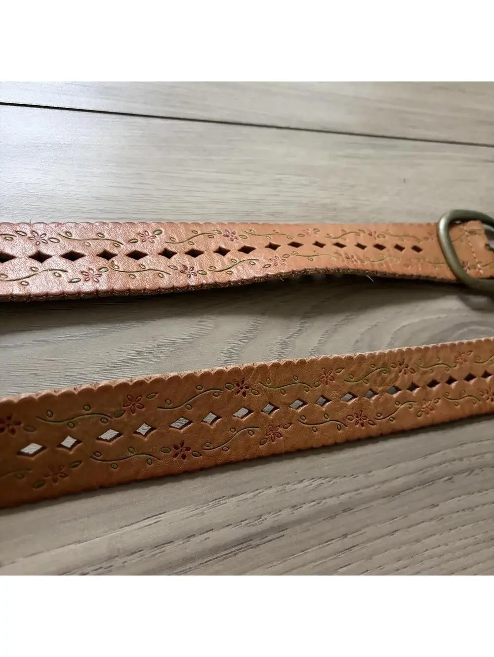 Y2K LEATHER FLORAL BELT